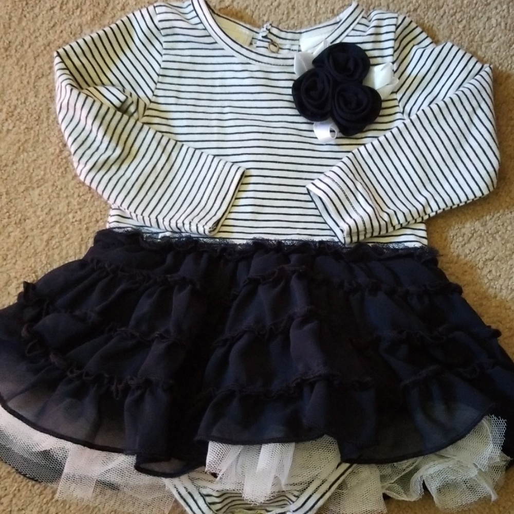 Beautiful fun frilly blue baby girl dress 6 months